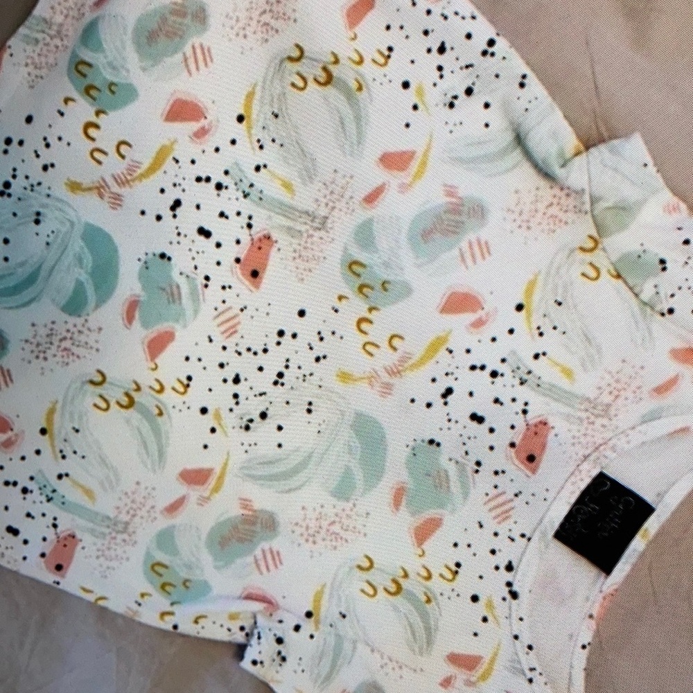 Charming short sleeve playful pastel design blouse